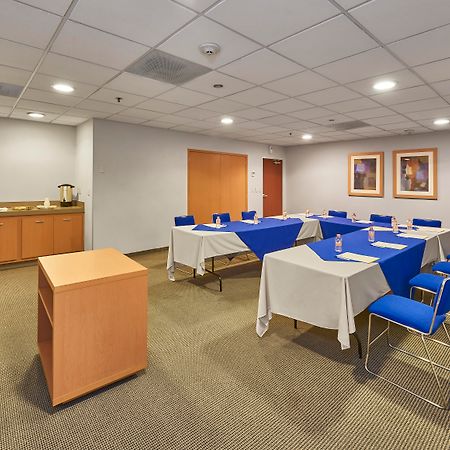 City Express By Marriott Mexicali Exterior photo