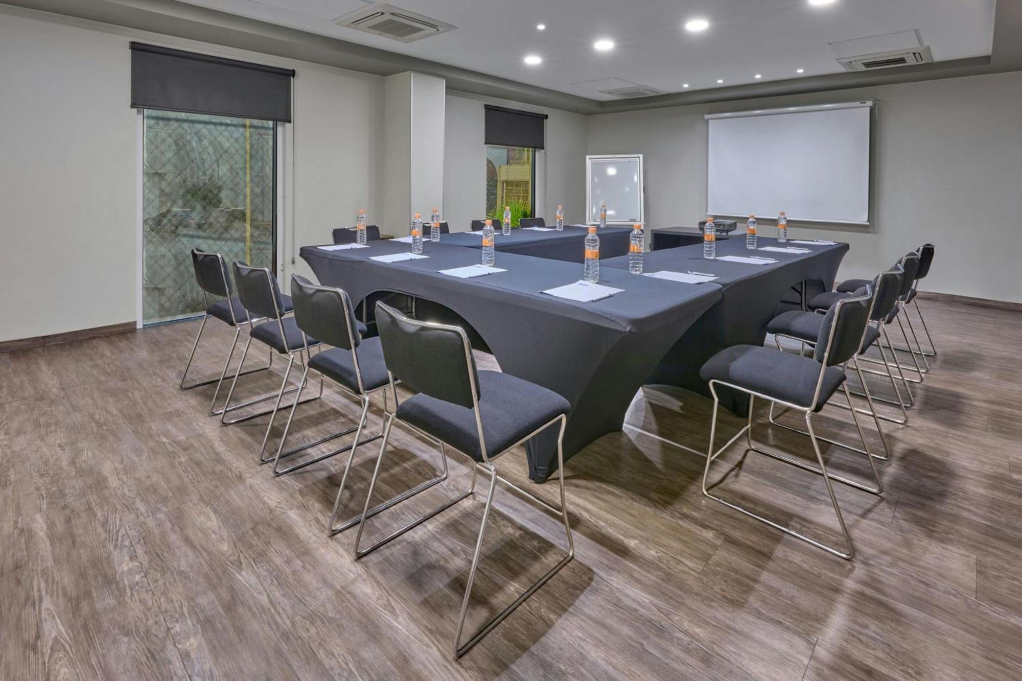 City Express By Marriott Mexicali Exterior photo