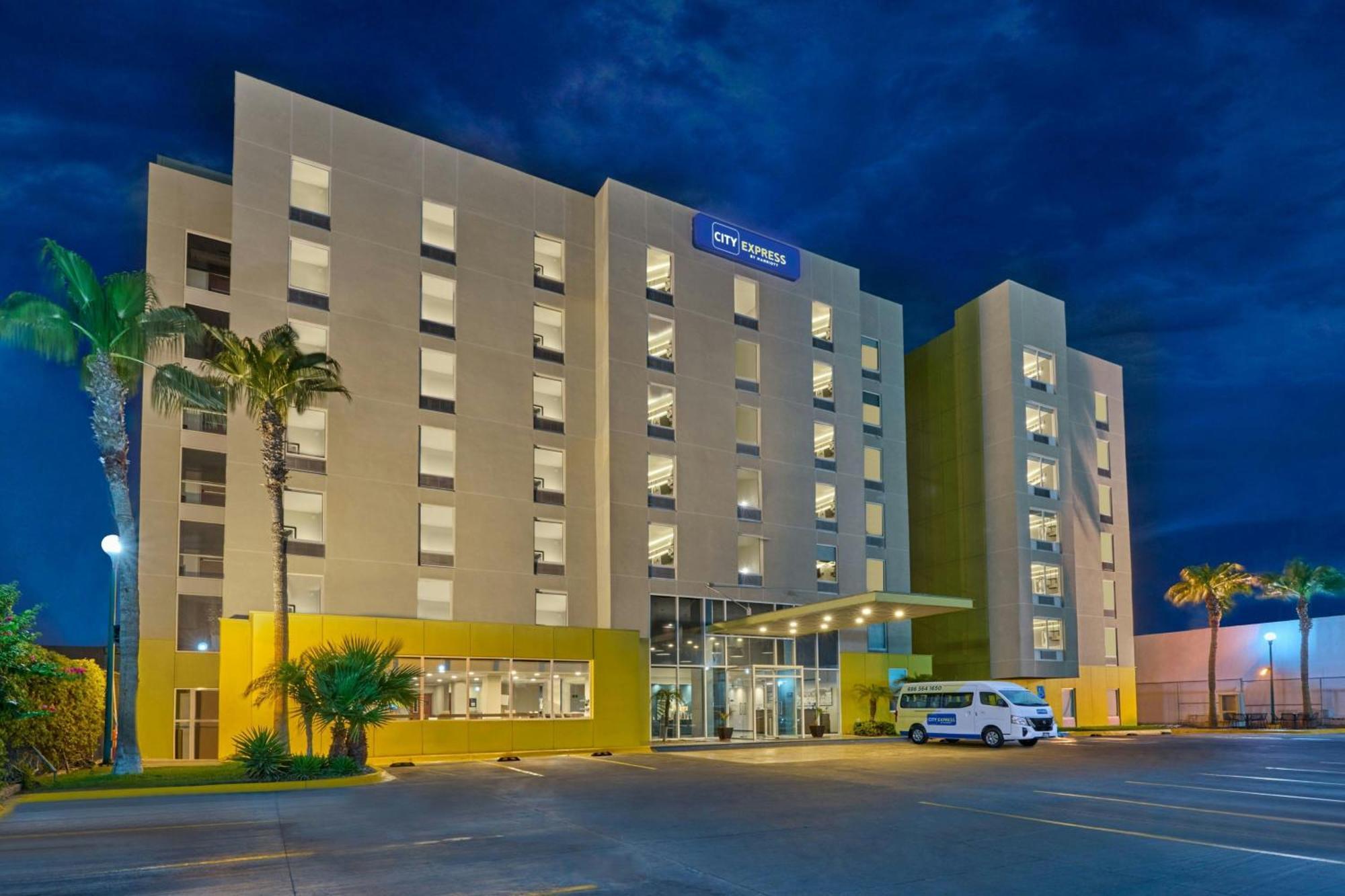 City Express By Marriott Mexicali Exterior photo